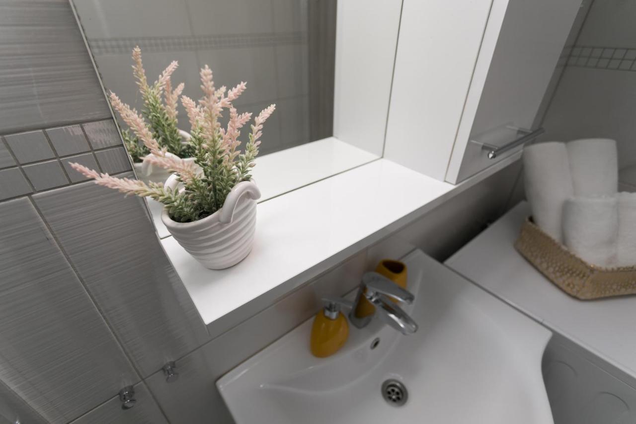 Bloom Apartment สปลิท ภายนอก รูปภาพ