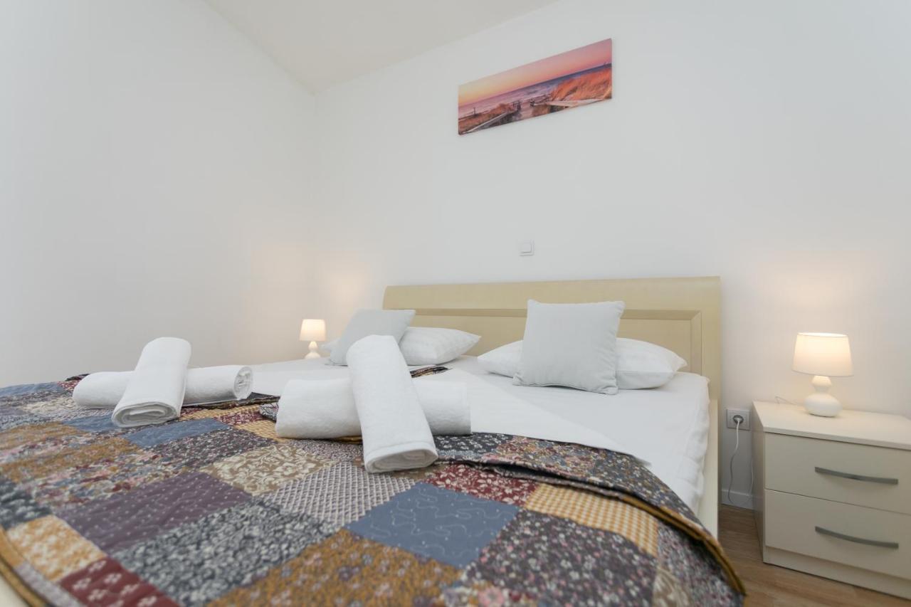 Bloom Apartment สปลิท ภายนอก รูปภาพ